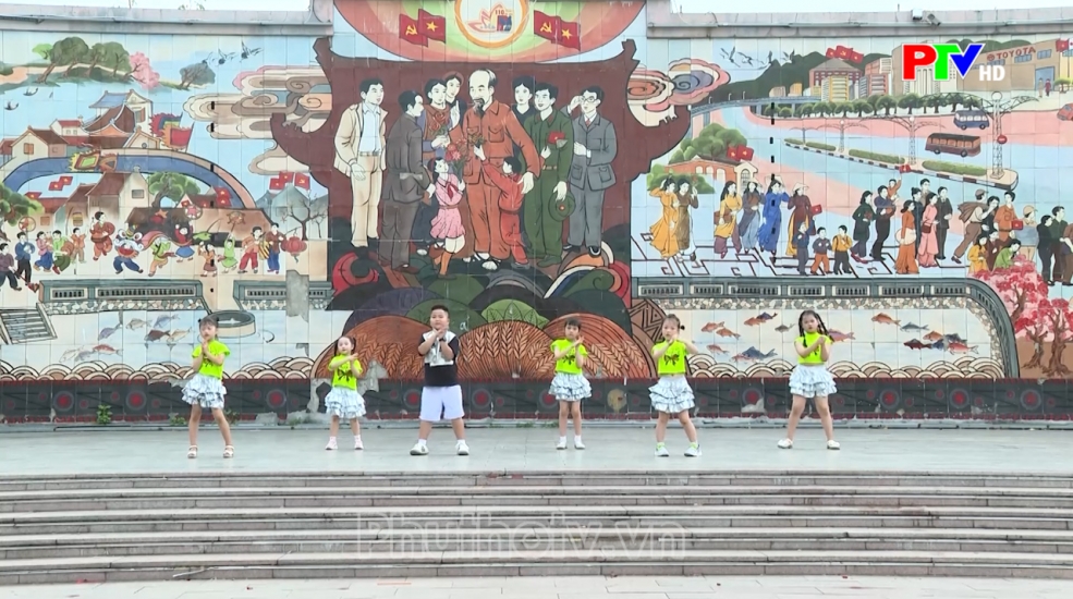 Ca nhạc thiếu nhi - Ngày mới sôi động Ca nhạc thiếu nhi - Ngày mới sôi động