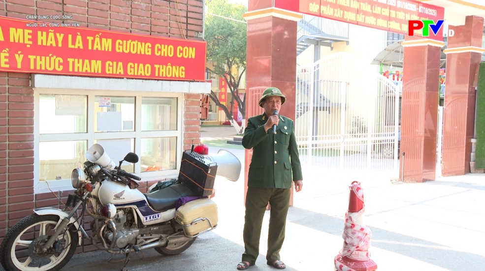 Chân dung cuộc sống - Người gác cổng bình yên