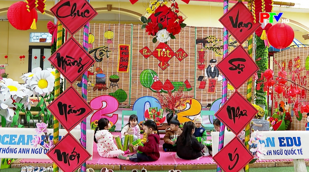 Đại biểu dân cử và cử tri ngày 25-02-2025