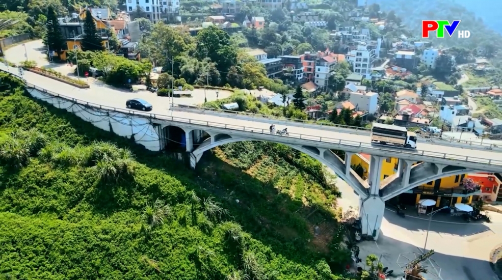 Phu Tho Culture Express - Tam Dao attracts tourists during the summer travel season