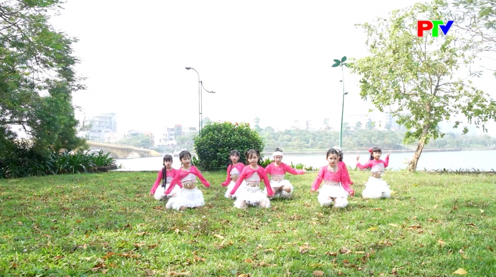 Dành cho thiếu nhi - Vũ điệu sôi động