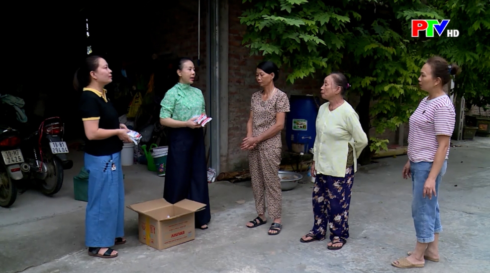 Vòng tuần hoàn xanh: Hành trình từ rác thải đến nguồn sống mới Vòng tuần hoàn xanh: Hành trình từ rác thải đến nguồn sống mới