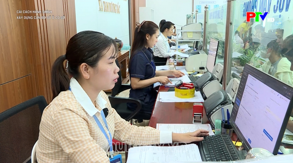 Xây dựng cán bộ số ở cơ sở Xây dựng cán bộ số ở cơ sở