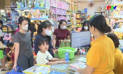 Tạp chí thông tin kinh tế - Sôi động thị trường đầu năm học mới Tạp chí thông tin kinh tế - Sôi động thị trường đầu năm học mới