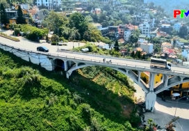 Phu Tho Culture Express - Tam Dao attracts tourists during the summer travel season