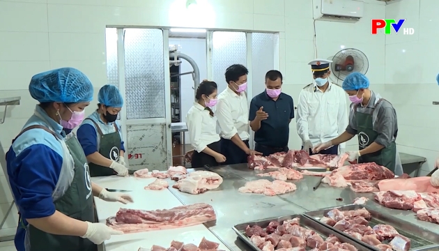 Chống buôn lậu hàng giả, bảo vệ người tiêu dùng ngày 9-4-2026