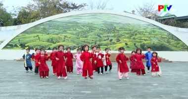 Ca nhạc thiếu nhi - Hát mùa xuân ngày 8-2-2026