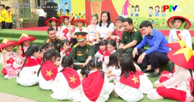 Chân dung cuộc sống - Người truyền lửa cách mạng cho thế hệ trẻ