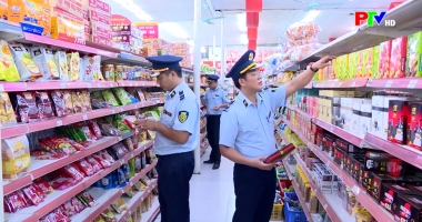 Chống buôn lậu hàng giả, bảo vệ người tiêu dùng ngày 11-12-2025