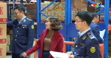 Công nghiệp và thương mại - Đảm bảo nhu yếu phẩm phục vụ thị trường cuối năm