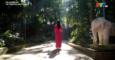 Dấu thiêng bên dòng Thao