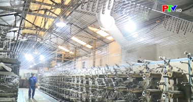 Đẩy mạnh sản xuất cuối năm