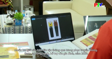 Dệt thổ cẩm hoa văn