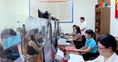 “Hàng thẳng, lối thông, đồng lòng cùng tiến”