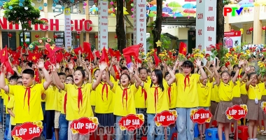 Khoảnh khắc - Ngày tựu trường