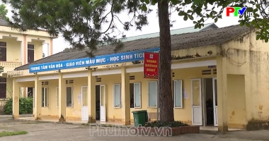 Một vai hai gánh khổ nhiều bề