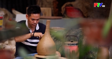 Người Việt Nam ưu tiên dùng hàng Việt Nam ngày 14-5-2026