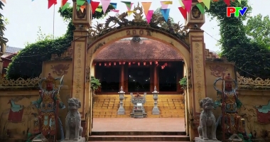 Phu Tho Cultural Express - Bach Temple: History and spirituality