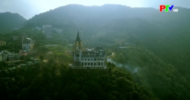 Phu Tho Culture Express - Floating clouds over Tam Dao