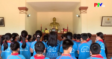 Phú Thọ đất và Người - Lạc Trung in dấu chân Người