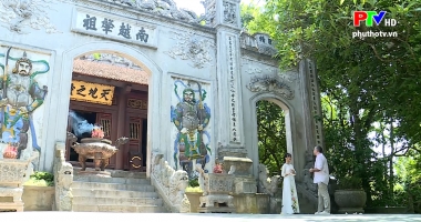 Quảng bá di sản bằng tiếng Anh