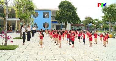 Quy chế dân chủ trong trường học