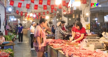 Thị trường tiêu dùng ngày 7-11-2025