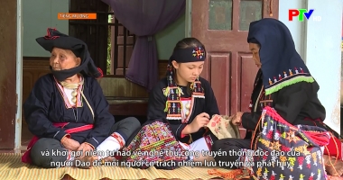 Tiếng Mường - Nét đẹp trong trang phục người Dao