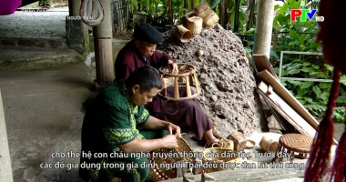 Tiếng Thái - Nghề đan lát của người Thái