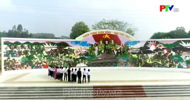 Vang mãi bản hùng ca