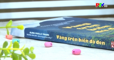 Vàng trên biển đá đen