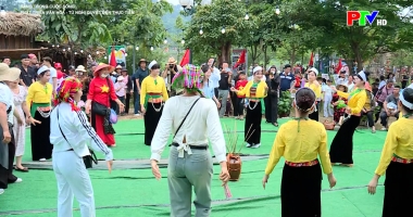 Đảng trong cuộc sống: Phát triển văn hóa - Từ nghị quyết đến thực tiễn 
