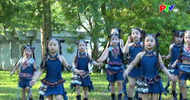 Ca nhạc thiếu nhi - Vũ điệu em yêu