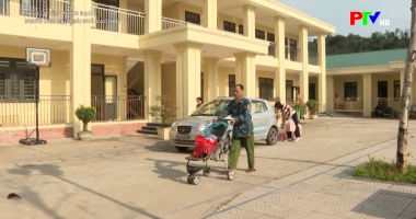 Truyền hình nhân đạo – Người cha giữa mái nhà bảo trợ