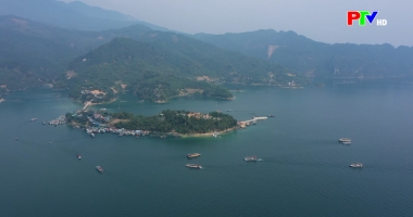 Xuân ấm no trên vùng hồ Hòa Bình