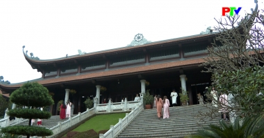 Câu chuyện văn hóa – Đi lễ đầu năm