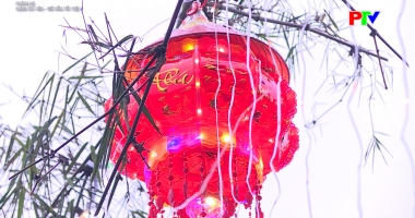 Dựng cây nêu – giữ hồn Tết Việt