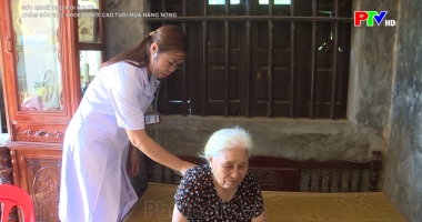 Sức khỏe cho mọi người - Chăm sóc sức khỏe người cao tuổi mùa nắng nóng
