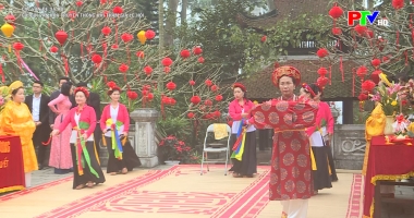 Các vấn đề xã hội - Giữ gìn văn hóa truyền thống khi tham gia lễ hội