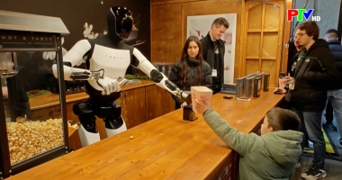 Bản tin quốc tế 18h45 ngày 02-02-2026