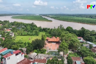 Di tích làng Văn Phú