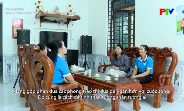 Tiếng Mường - Phụ nữ tiên phong trong các phong trào thi đua Tiếng Mường - Phụ nữ tiên phong trong các phong trào thi đua