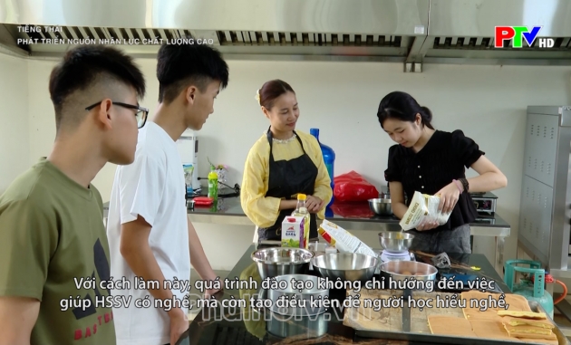 Tiếng Thái - Phát triển nguồn nhân lực chất lượng cao Tiếng Thái - Phát triển nguồn nhân lực chất lượng cao