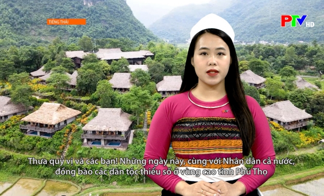 Tiếng Thái: Người dân bản Mông hướng về Đại hội Đảng