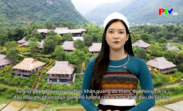 Tiếng Thái - Tự hào tiến bước dưới cờ đội
