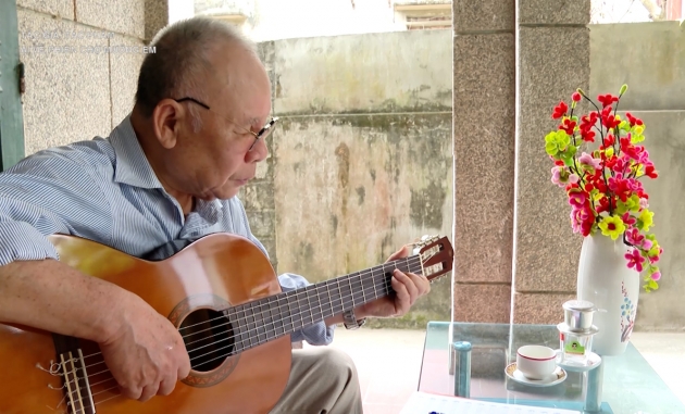 Tác giả, tác phẩm - Ai về phiên chợ Mường em Tác giả, tác phẩm - Ai về phiên chợ Mường em