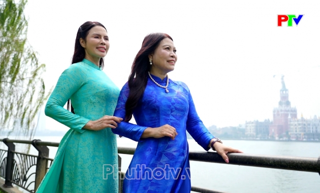 Xinh tươi những đóa hoa cuộc đời Xinh tươi những đóa hoa cuộc đời