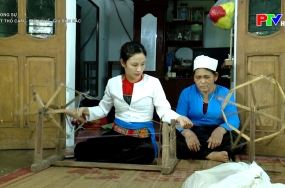 Dệt thổ cẩm - Giữ nghề, giữ bản sắc Dệt thổ cẩm - Giữ nghề, giữ bản sắc