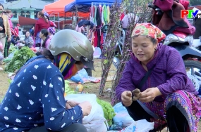 Nét đẹp chợ Tết vùng cao