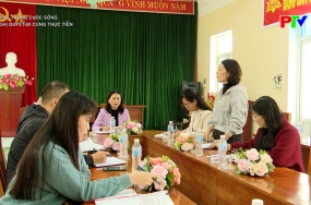 Đảng trong cuộc sống - Nghị quyết đi cùng thực tiễn